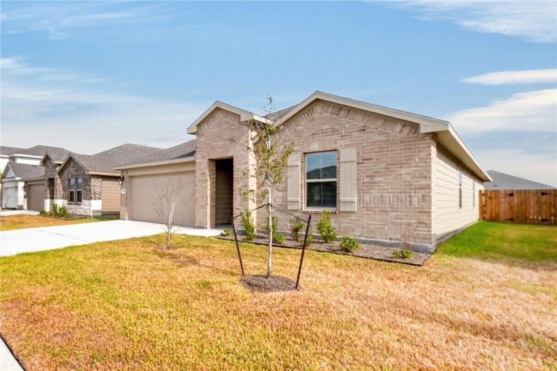 1334 Remys Way - Photo 3 of 32