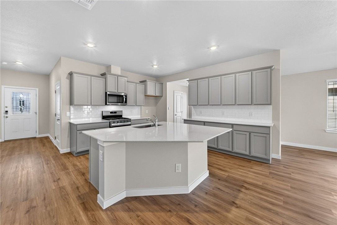 1334 Remys Way - Photo 7 of 32