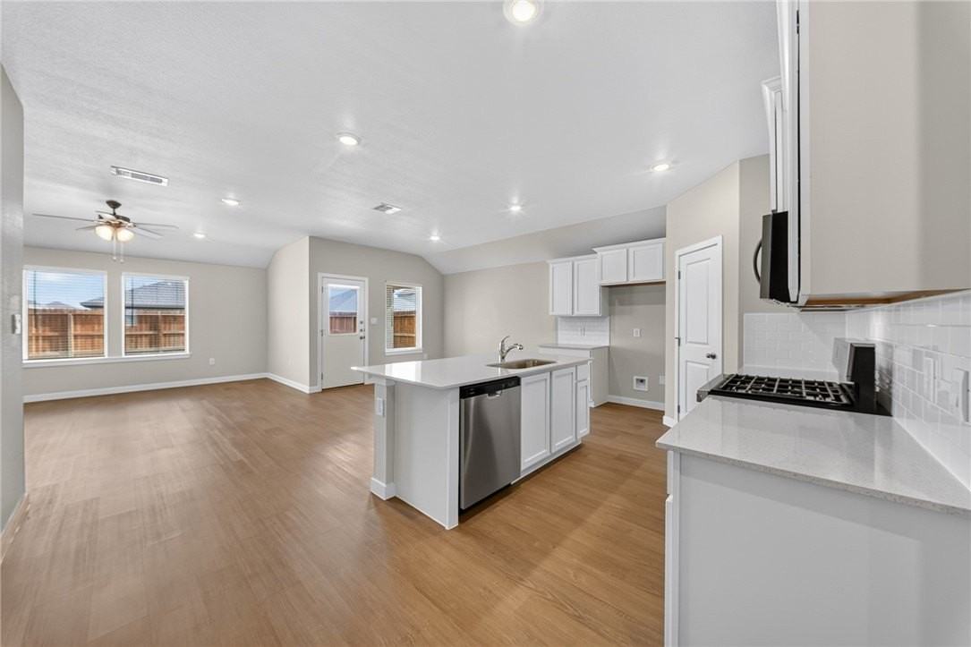 1338 Remys Way - Photo 4 of 34