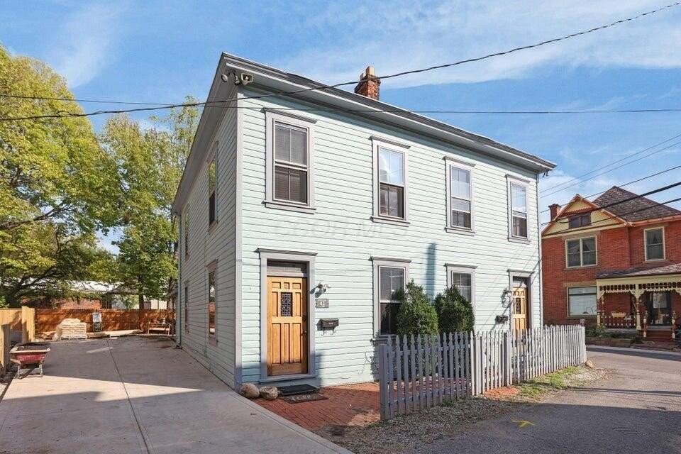 42 E Prescott St - Photo 2 of 23