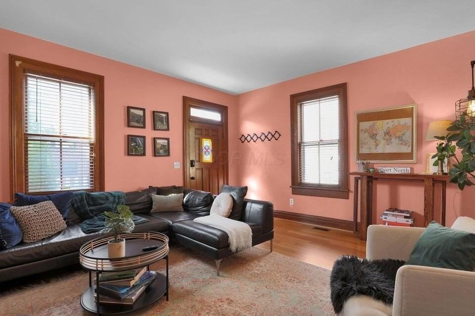 42 E Prescott St - Photo 6 of 23