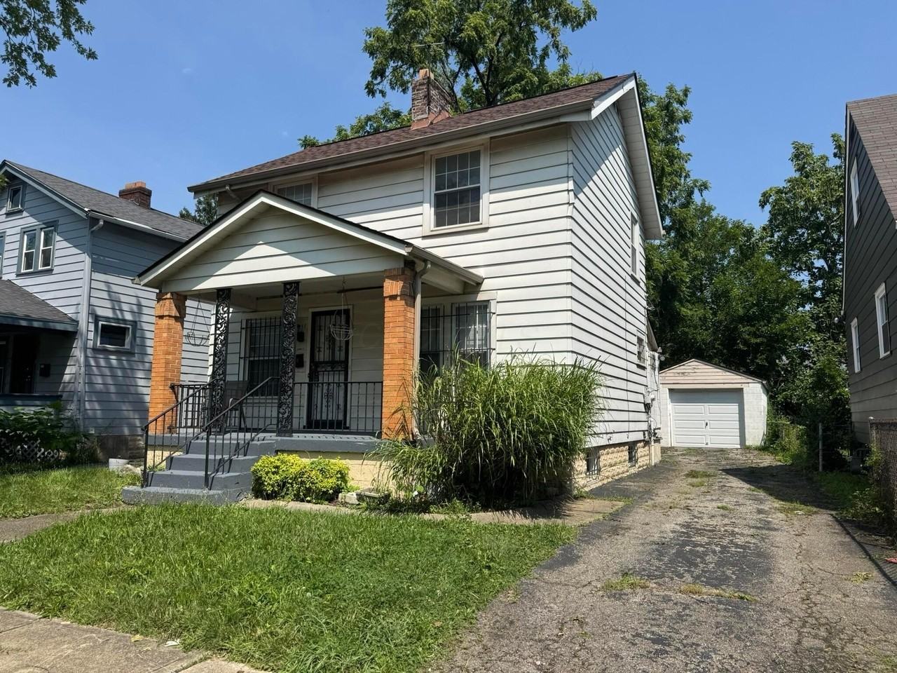 1480 E 24th Ave - Photo 4 of 41