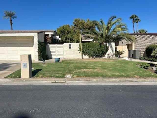 44825 Guadalupe Dr - Photo 3 of 33