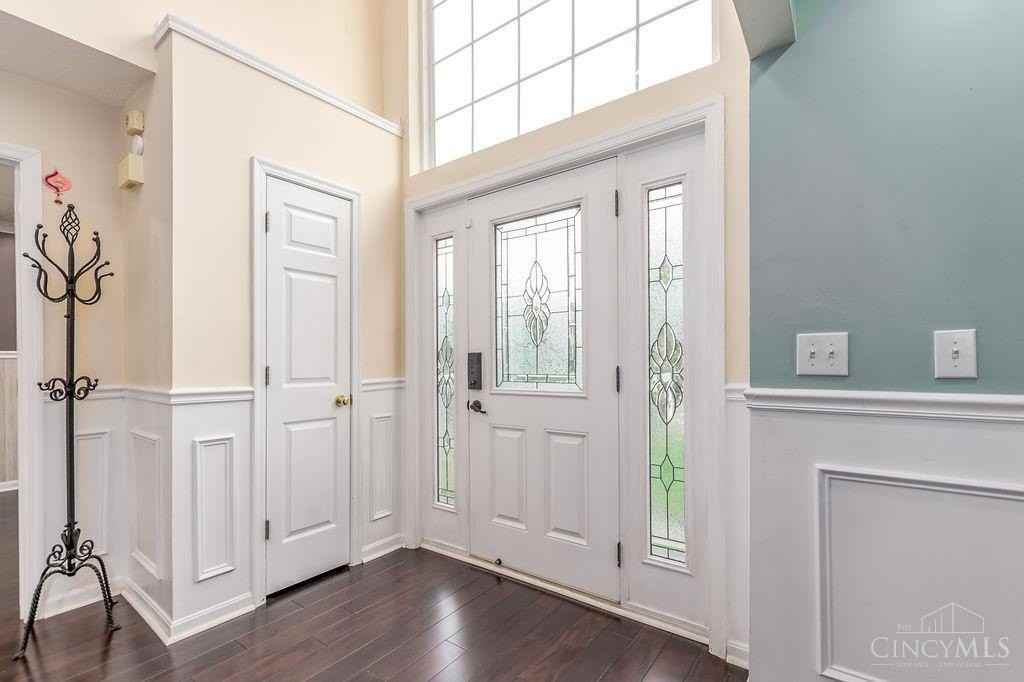 6580 Villagefield Dr - Photo 5 of 50