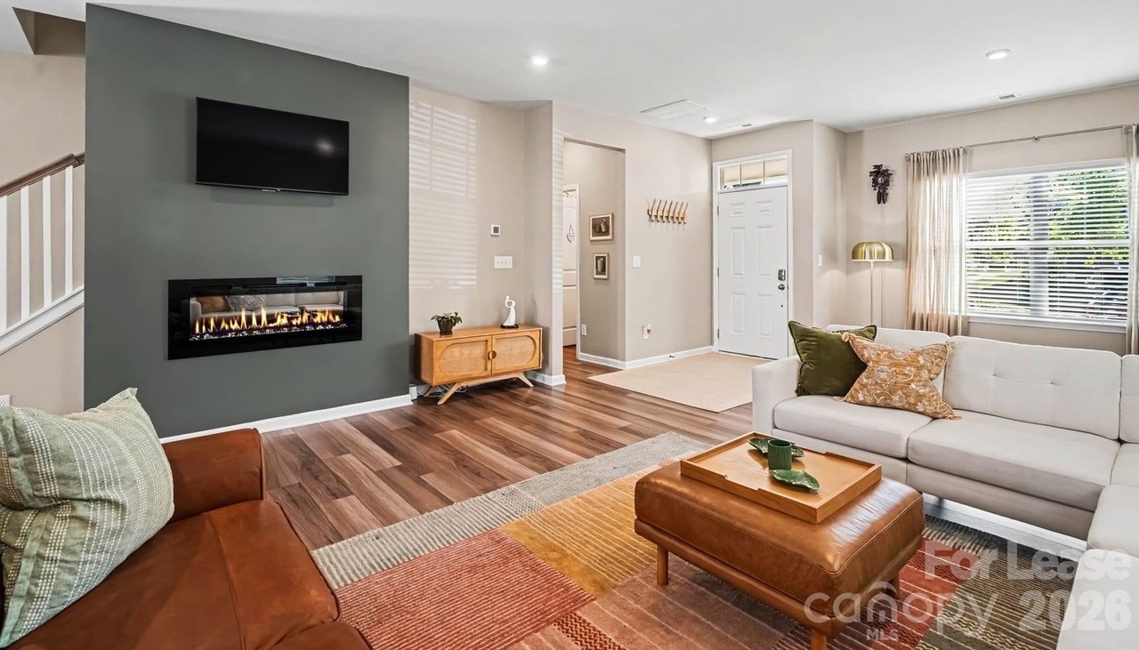 9002 Ramsford Ct - Photo 7 of 30