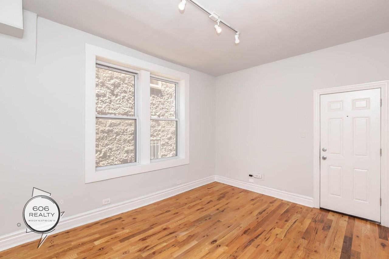 2747 W Augusta Blvd #1F - Photo 3 of 5