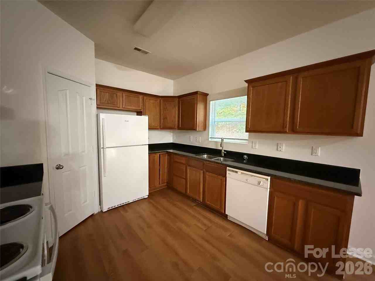 6734 Chieftain Dr - Photo 6 of 24