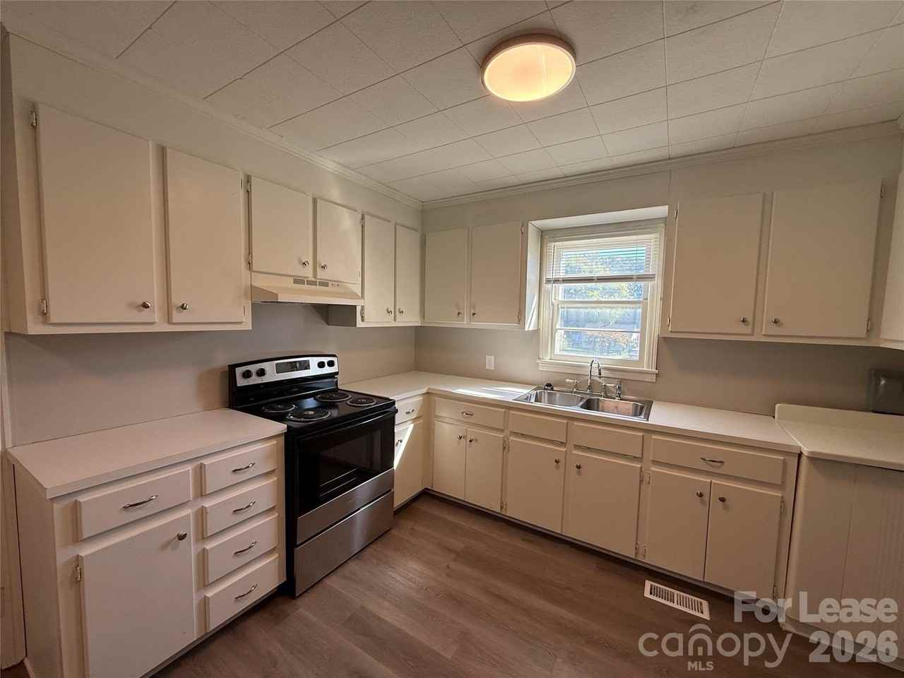 113 Garrison Dr - Photo 5 of 14