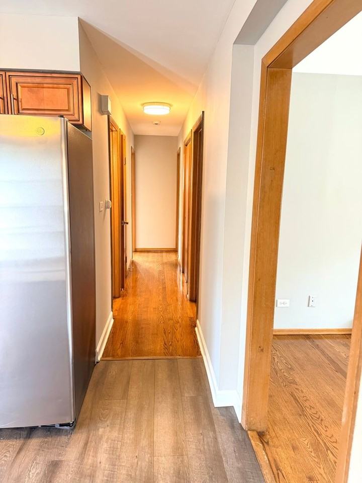 9 Scotdale Rd #4 - Photo 5 of 17