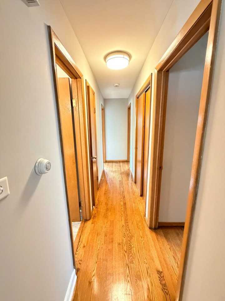 9 Scotdale Rd #4 - Photo 6 of 17