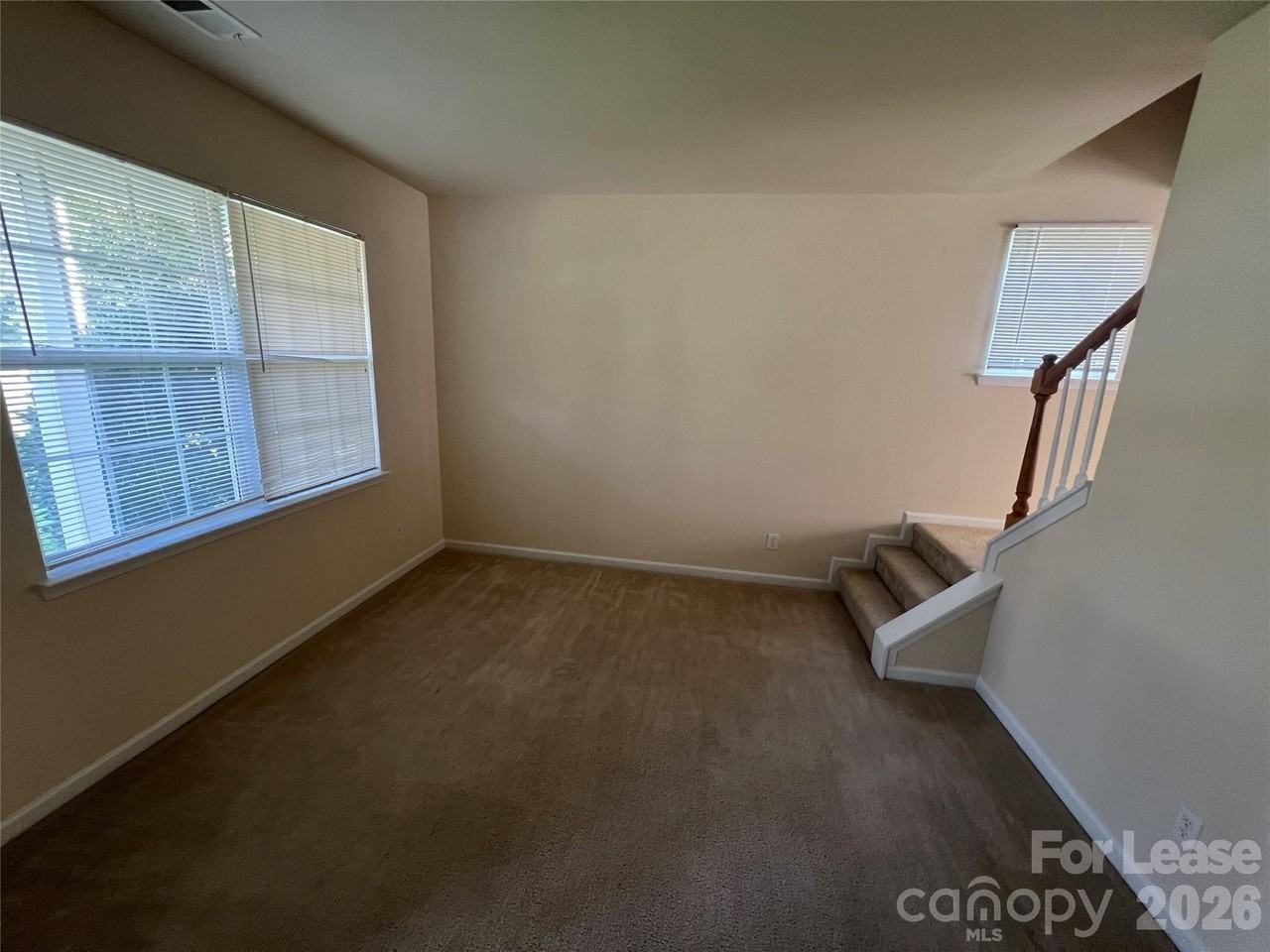 1018 Little Rock Ct - Photo 2 of 18