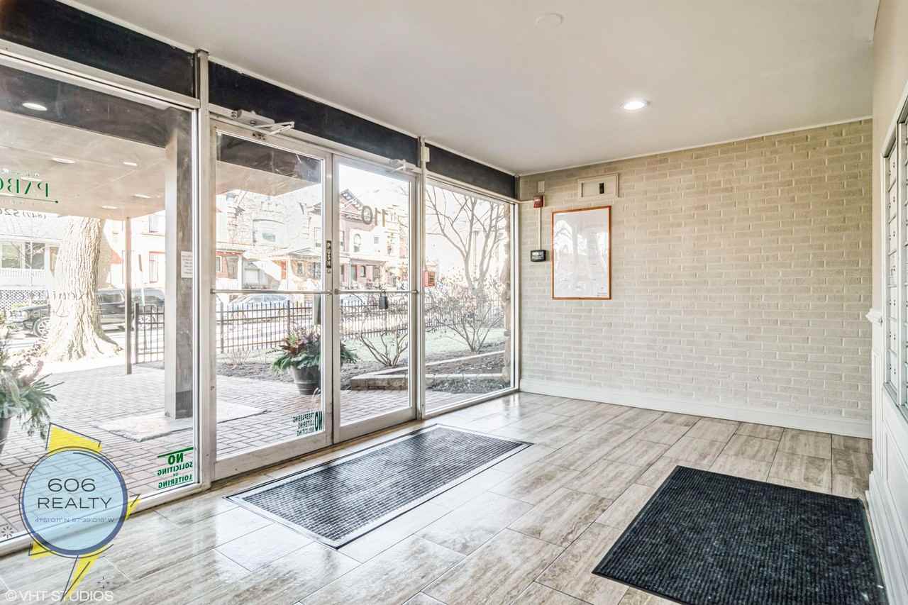 110 N Kenilworth Ave #2A - Photo 2 of 19