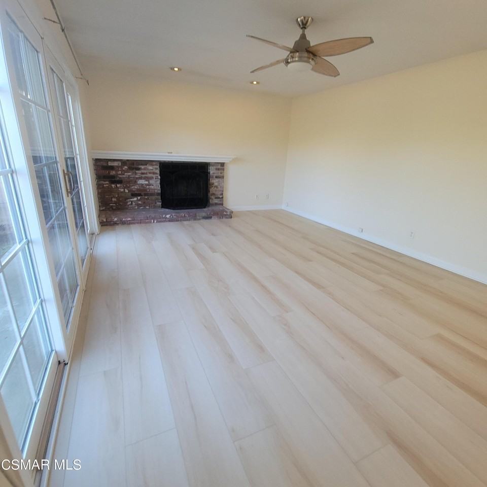 2117 Samson Ave - Photo 6 of 41