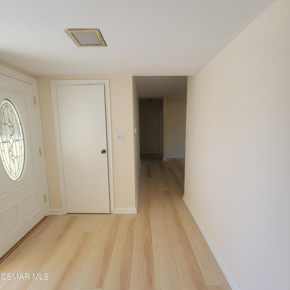 2117 Samson Ave - Photo 7 of 41