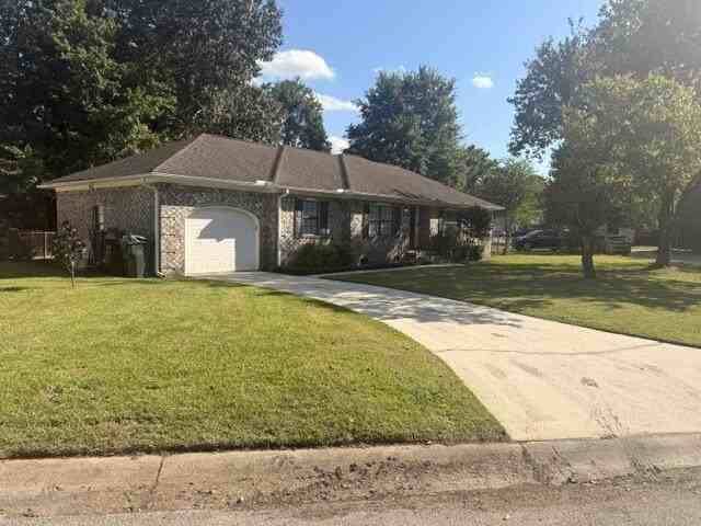 254 Foxborough Rd - Photo 3 of 50