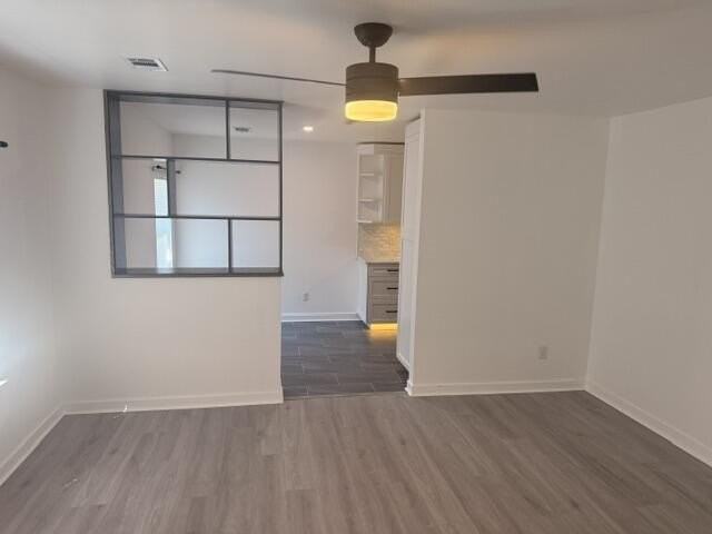 254 Foxborough Rd - Photo 6 of 50