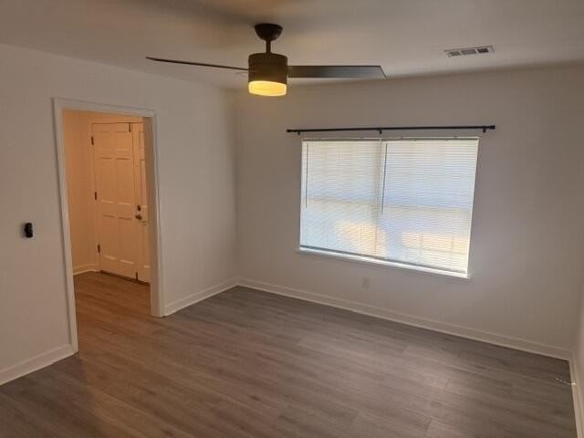 254 Foxborough Rd - Photo 7 of 50