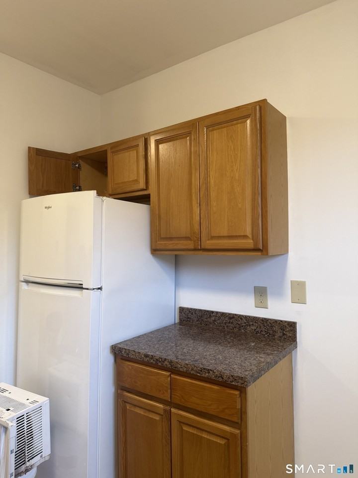 1608 Broad St #1 - Photo 6 of 10