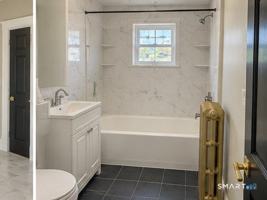 featured image of 39 Maplewood Ave