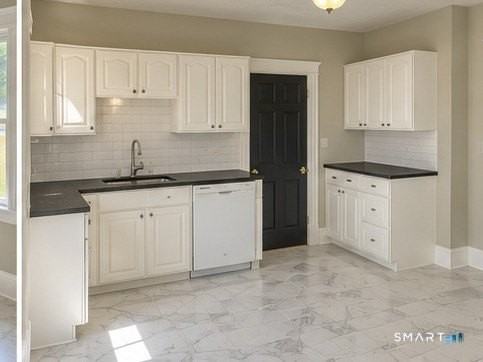 39 Maplewood Ave - Photo 5 of 7