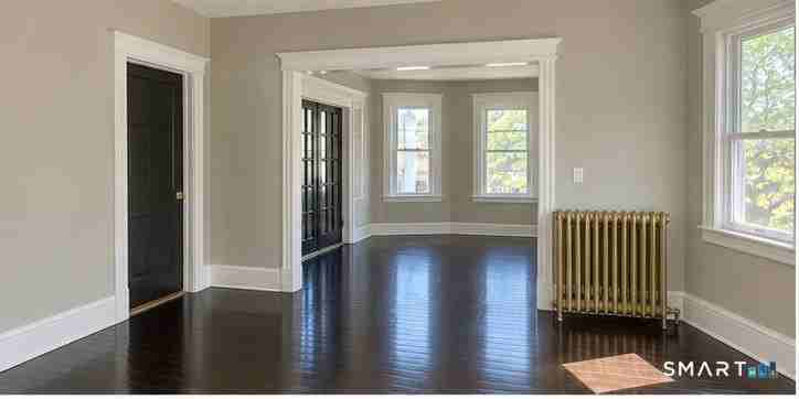 39 Maplewood Ave - Photo 6 of 7