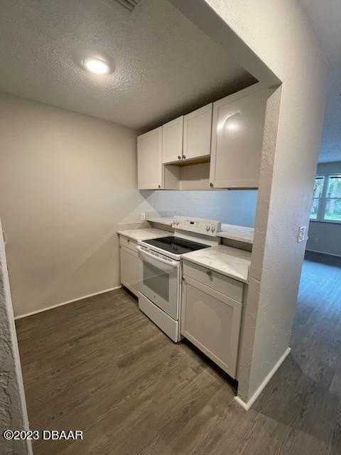 135 North St #3 - Photo 5 of 9