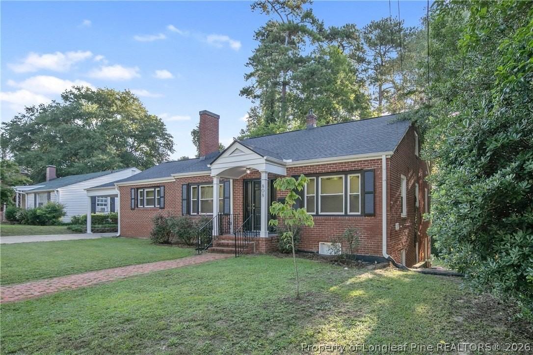 808 Westmont Dr - Photo 2 of 50