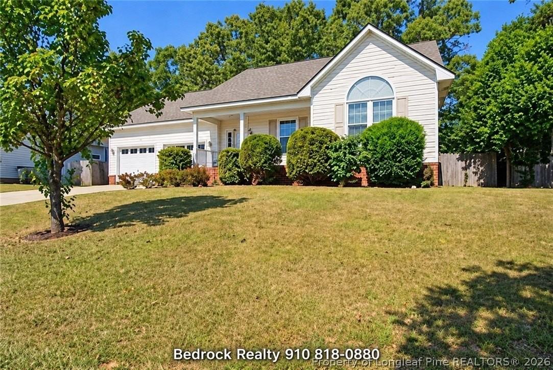 2926 Coachway Dr - Photo 2 of 20