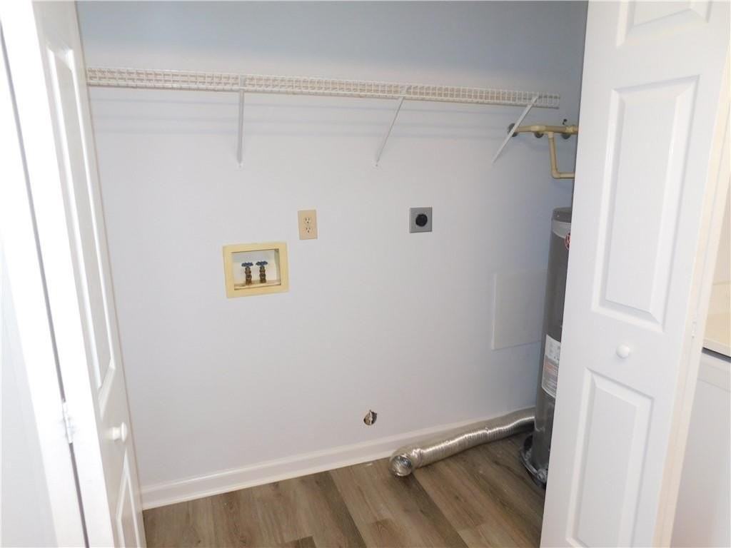 31 Rock Garden Pl Apt P - Photo 6 of 16