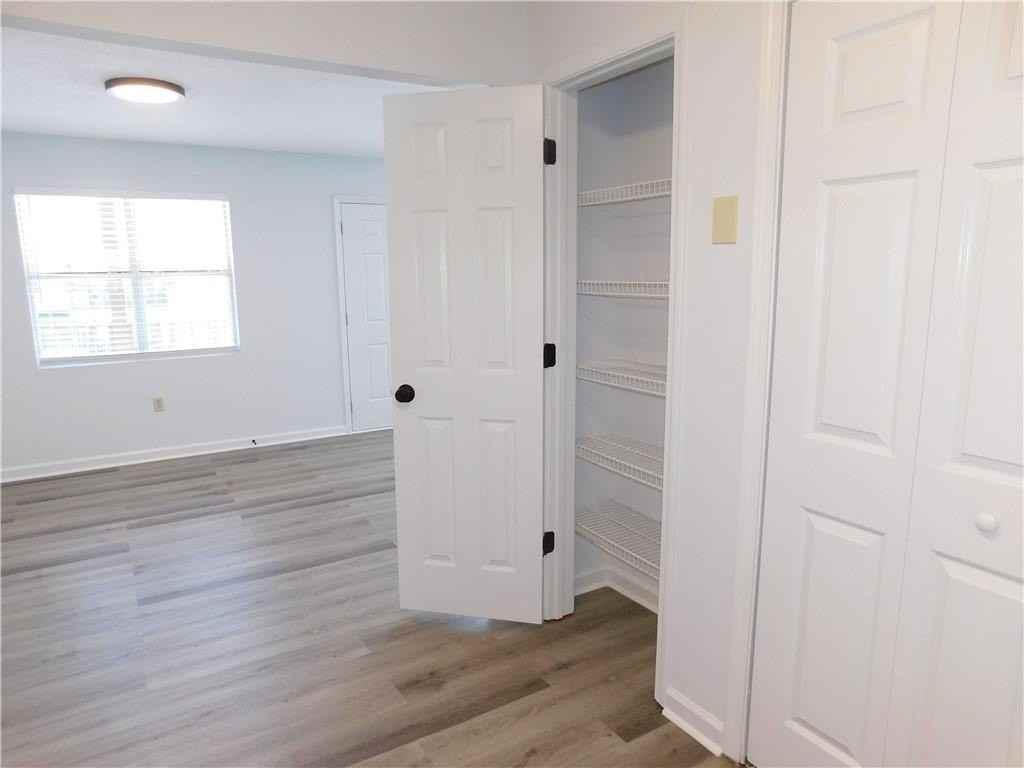 31 Rock Garden Pl Apt P - Photo 7 of 16