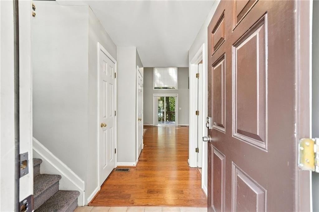 538 Parkstone Ln - Photo 6 of 50