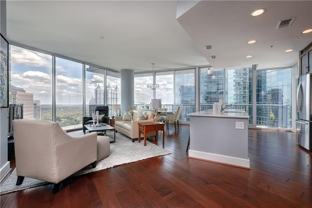 1080 Peachtree St Ne #2303 - Photo 1 of 1