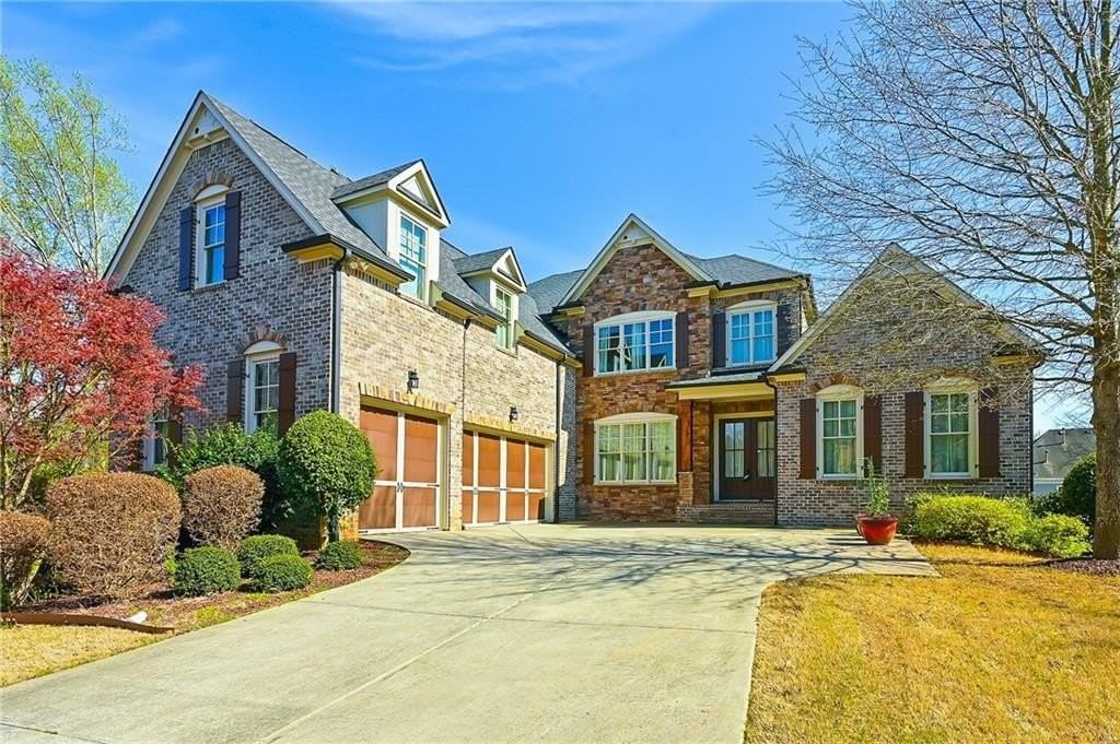10300 Meadow Crest Ln - Photo 2 of 50