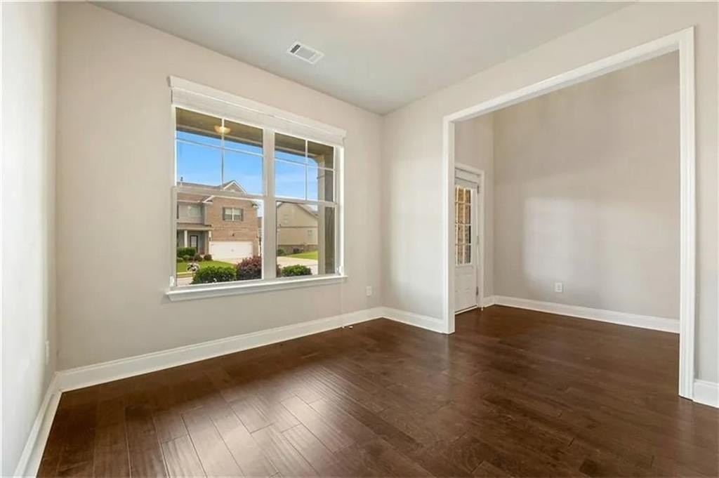 422 Hinton Farm Way - Photo 4 of 25