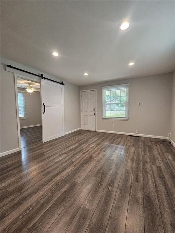 1341 Joyner Ave Se - Photo 5 of 20