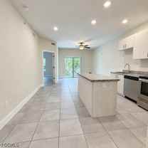 3313 Sw 8th Pl #102 - Photo 1 of 1