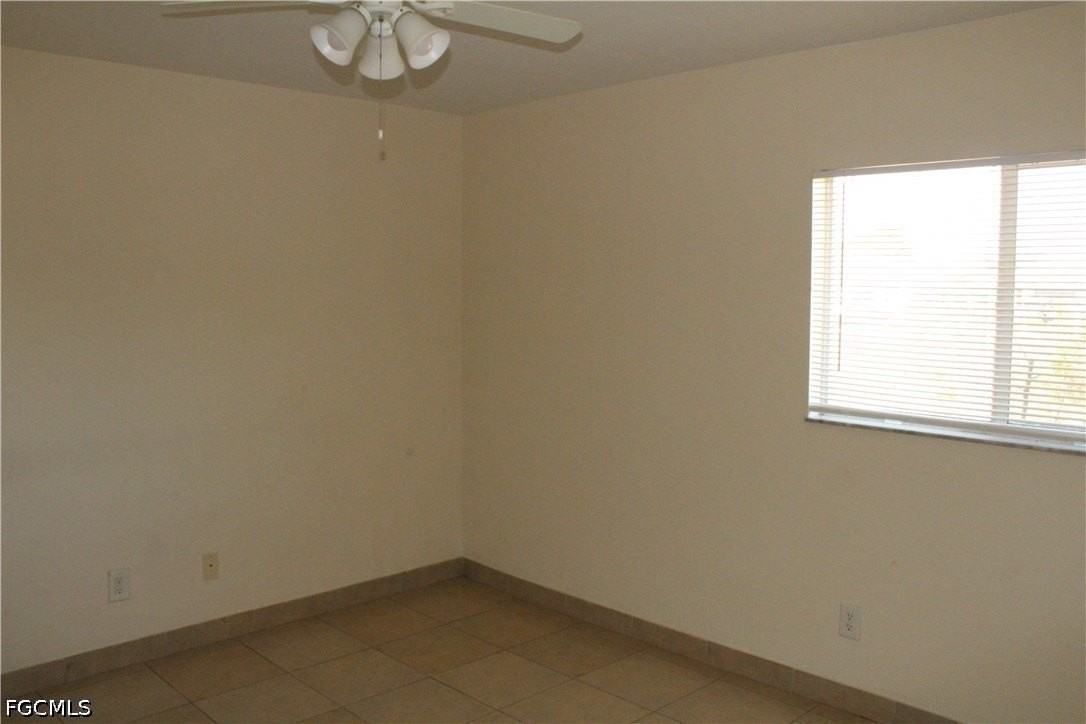 703 Se 8th Ter #B - Photo 7 of 11