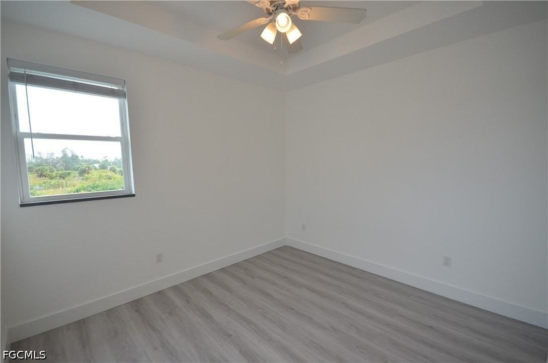 8581 Agate St - Photo 7 of 30