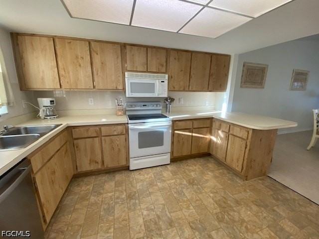 15390 Moonraker Ct #411 - Photo 3 of 33