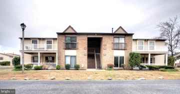 featured image of 14 Pickwick Pl