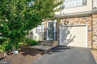 1451 Sweetbriar Dr - Photo 1 of 1
