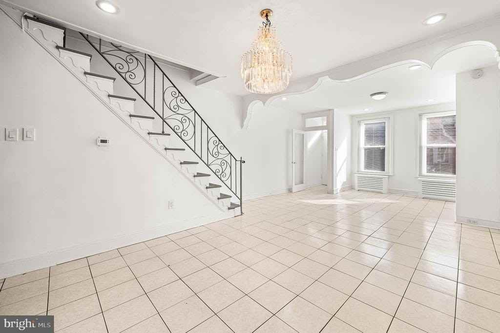 1248 S 26th St - Photo 4 of 13