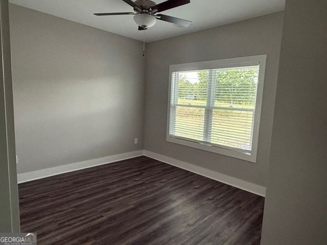 2453 Memorial Rd - Photo 2 of 11