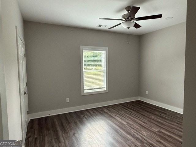 2453 Memorial Rd - Photo 5 of 11