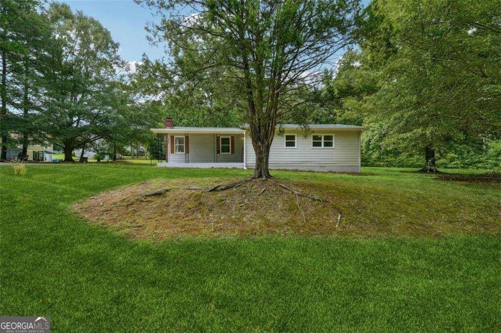 309 Cowan Rd Se - Photo 2 of 22