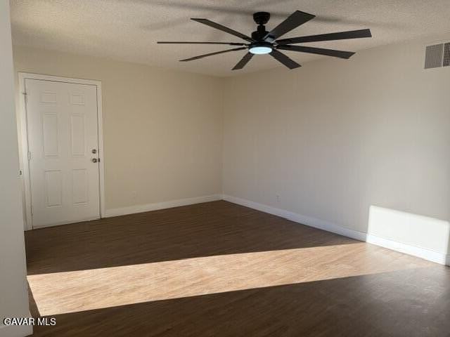 39543 Armfield Ave - Photo 2 of 16
