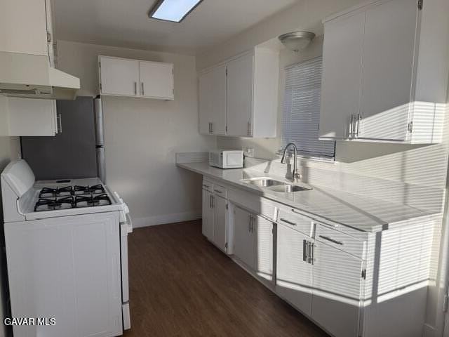 39543 Armfield Ave - Photo 5 of 16
