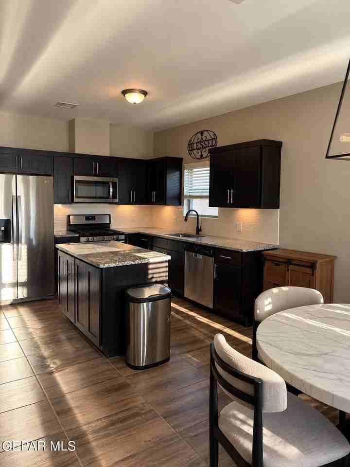11612 Flor Galatea Way - Photo 7 of 23