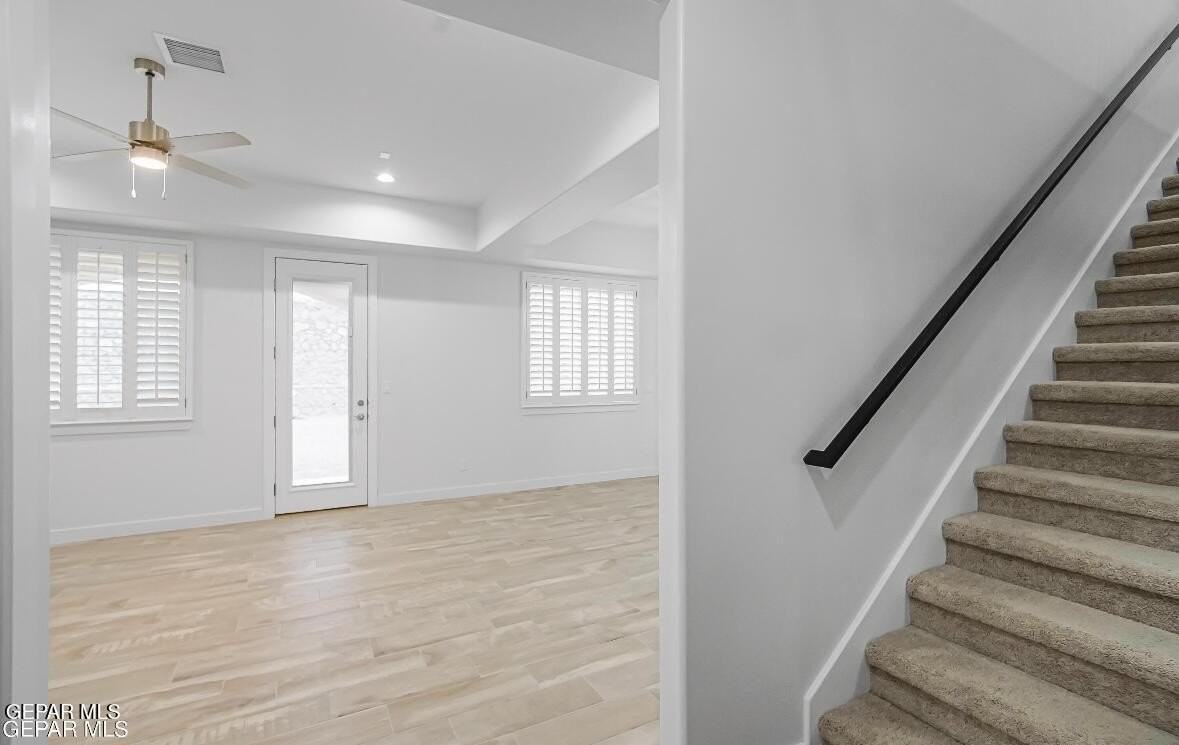 825 Durham Way - Photo 6 of 33