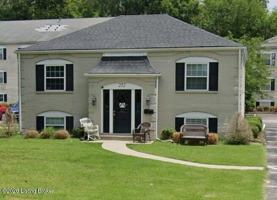featured image of 252 Middletown Sq